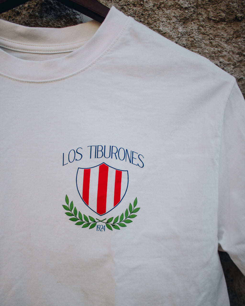 Los Tiburones